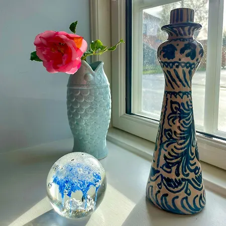 Retreat-style Flat Near Falsled