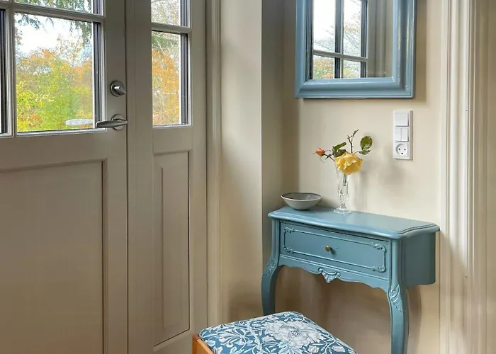 Apartment Retreat-style Flat Near Falsled Millinge