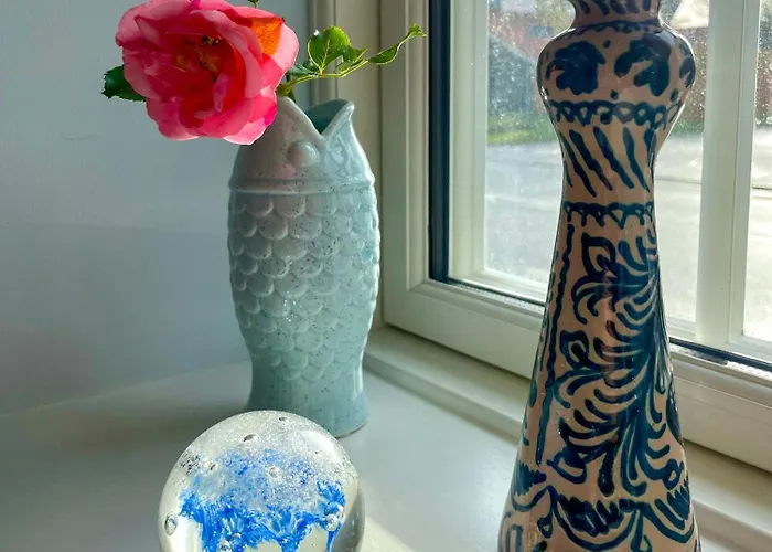 Retreat-style Flat Near Falsled